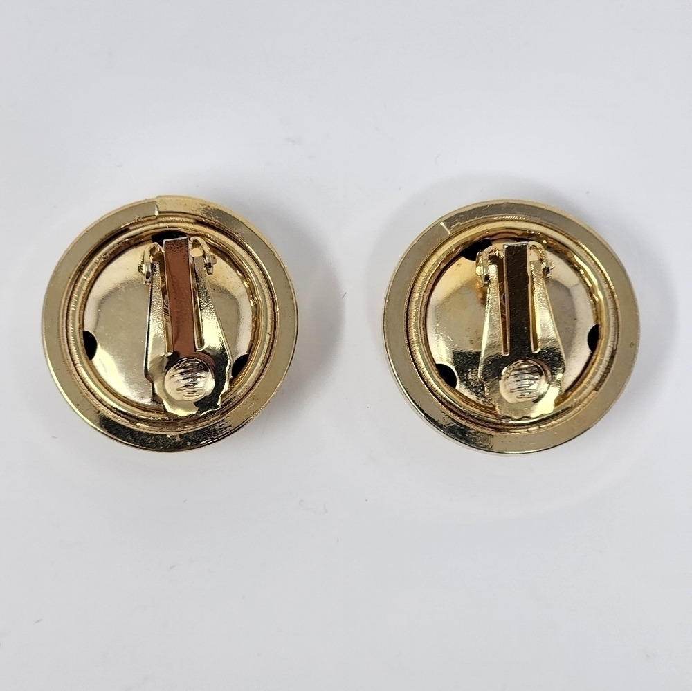 VINTAGE GOLD CLIP-ON EARRINGS - Picture 2 of 4
